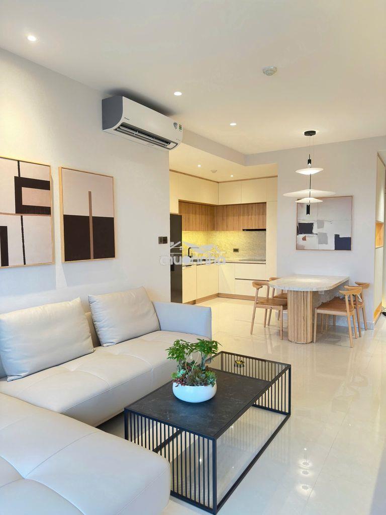 Kinh nghiệm thuê chung cư Quận 4 TPHCM: Tránh kẹt xe và ép giá